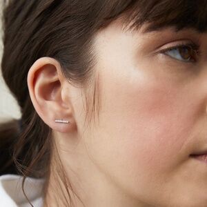 Mejuri - 14k Gold Pavé Diamonds Long Bar Studs